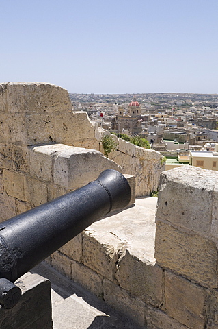 Cannon on the ramparts, The Citadel, Victoria (Rabat), Gozo, Malta, Europe