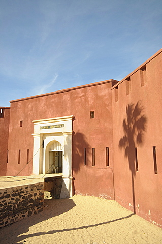 D'Estr•À?es Fort now a museum of slavery, Goree Island, UNESCO World Heritage Site, near Dakar, Senegal, West Africa, Africa