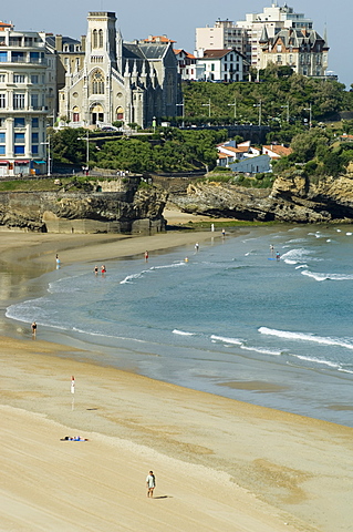 The beach at Biarritz, Cote Basque, Basque country, Pyrenees-Atlantiques, Aquitaine, France, Europe