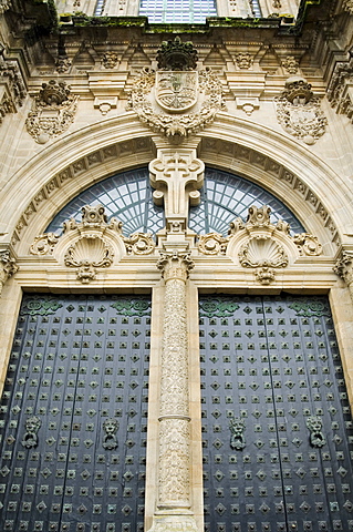 Doors on the front of Santiago Cathedral, UNESCO World Heritage Site, Santiago de Compostela, Galicia, Spain, Europe