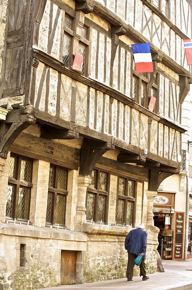 Half timbered house dating from the 14th century, one of the most ancient houses in Normandy, corner of Cuisiniers street and St. Martin Street, Bayeux, Calvados, Normandy, France, Europe