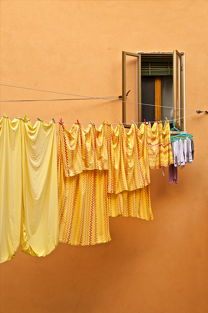 Washing lines hanging across the street, Castello Quarter, Venice, Veneto, Italy, Europe 