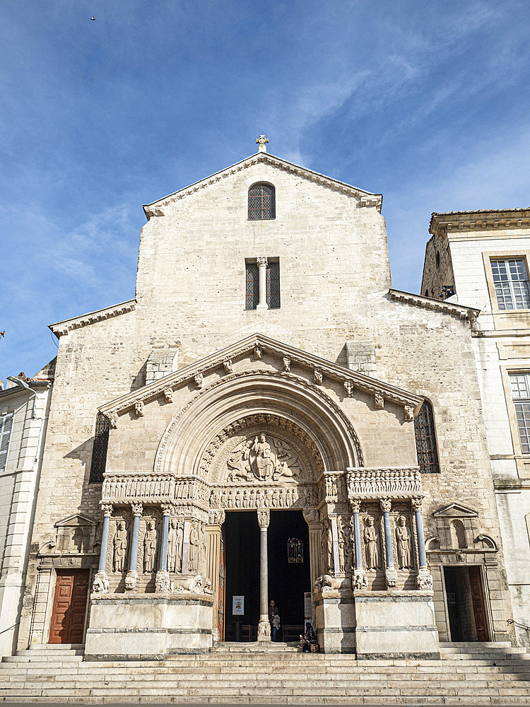 Church of St. Trophime, Place de la Republique, Arles, Provence, France, Europe