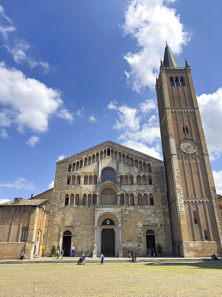 Cathedral, Piazza Duomo, Parma, Emilia Romagna, Italy, Europe