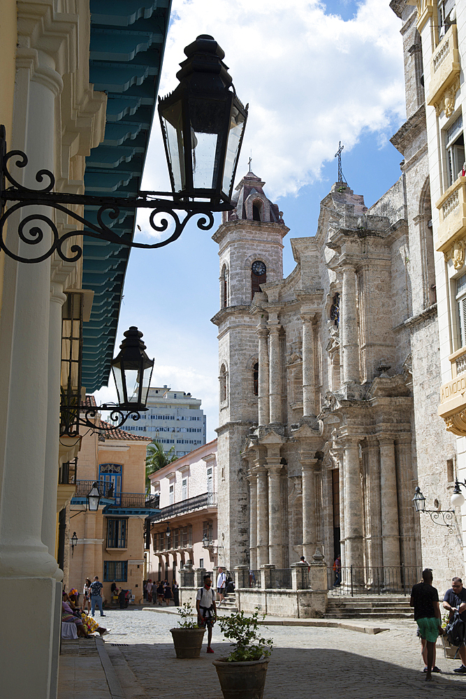 Habana Vieja, UNESCO World Heritage Site, Havana, Cuba, West Indies, Caribbean, Central America