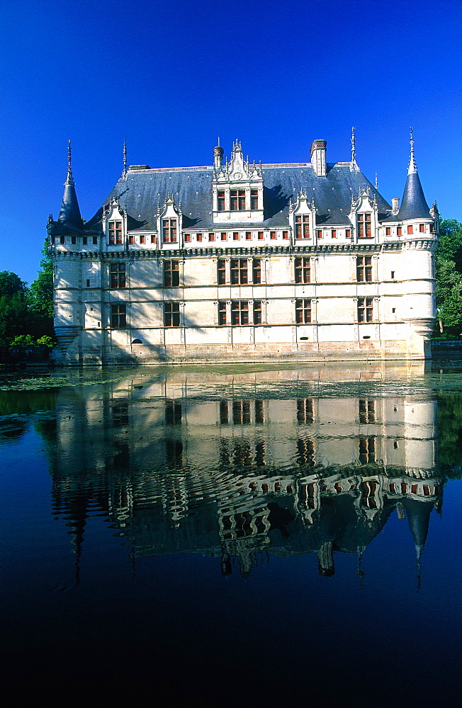 France, Touraine, Indreetloire (37), Azaylerideau Renaissance Castle And Lake