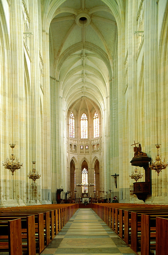 France, Pays De La Loire, Loire Atlantique (44), Nantes, Medieval Gothic Cathedral Nave