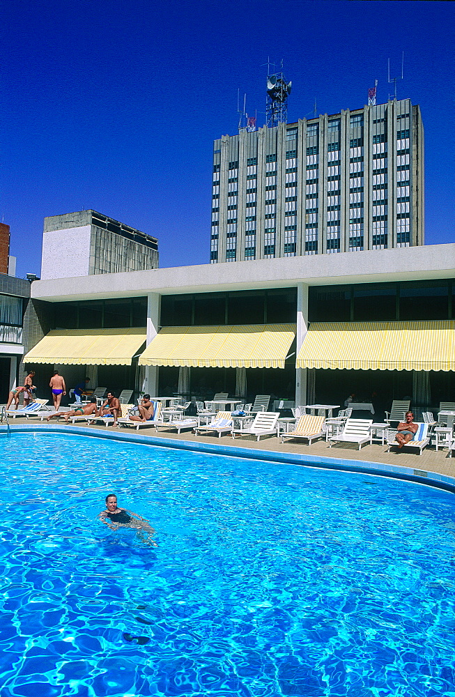 Brazil, Goias, Brasilia, The Administrative Capital Created Par President Kubitschek And Designed By Brasilian Town Planner Lucio Costa & Architect Oscar Niemeyer, Swimming Pool In The Housing Area