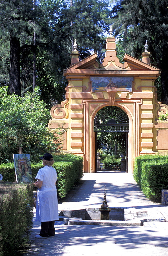 Spain, Andaloucia, Sevilla, Real Alcazar, The Gardens & Painter