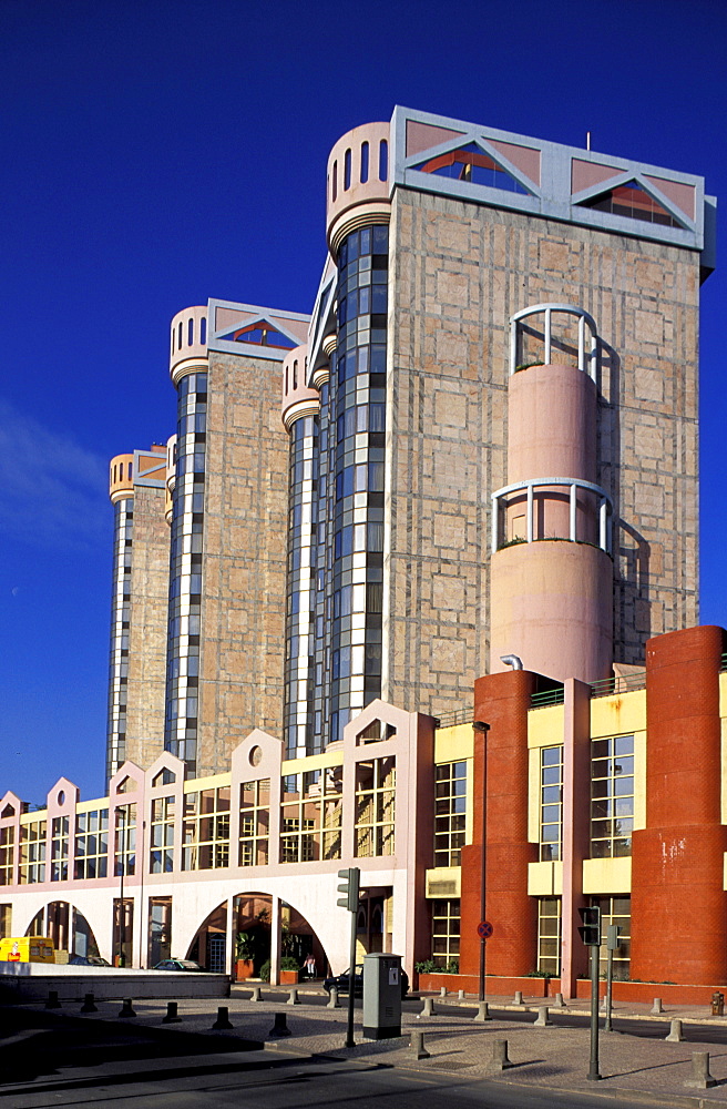 Portugal, Lisbon, Las Amoreiras Center (Architect Tomas Taveira)