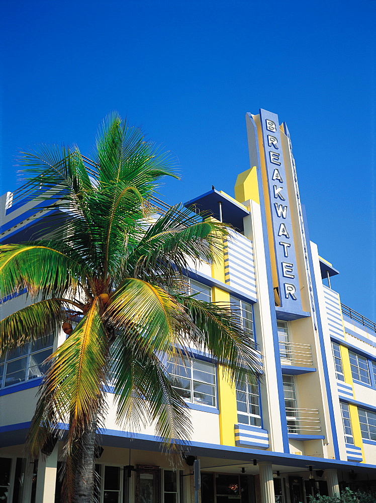 Art Deco Hotel, Ocean Drive, Miami Beach, Florida, Usa