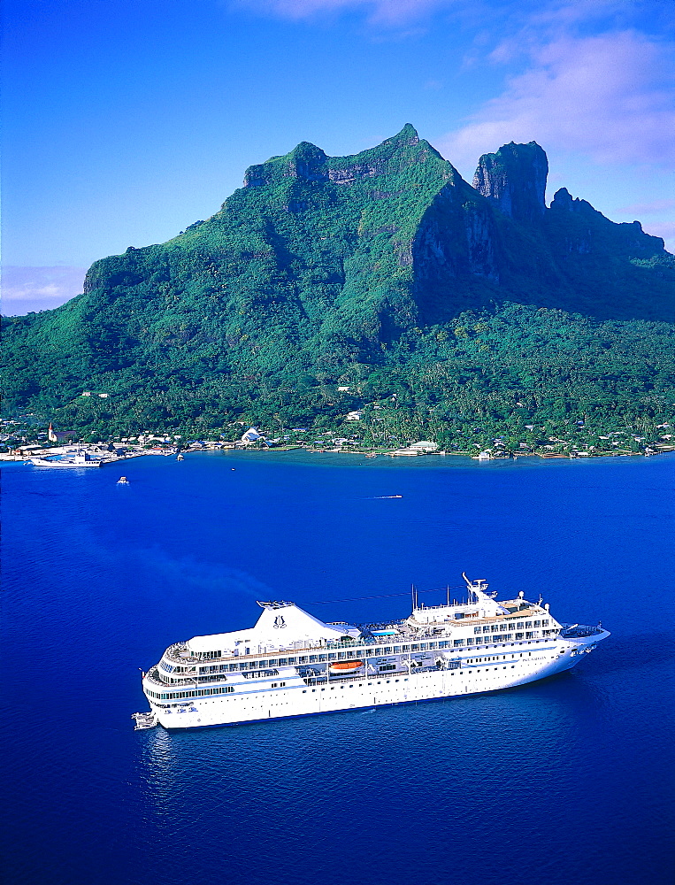 French Polynesia, Gastronomic Cruise On M/S Paul Gauguin, Aerial Of The Ship In Cooks Bay Moorea Island 