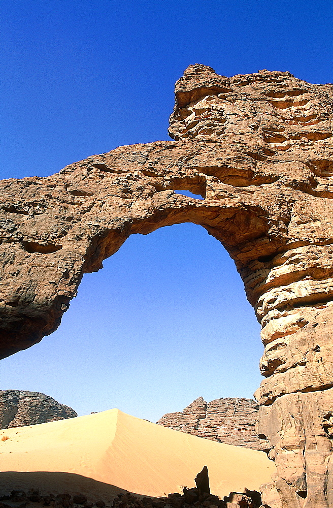 Algeria, Sahara, Tassili M'ajjer, 80 Km Of Oasis Of Djanet, Tikoubadouine Desert, Natural Arch 