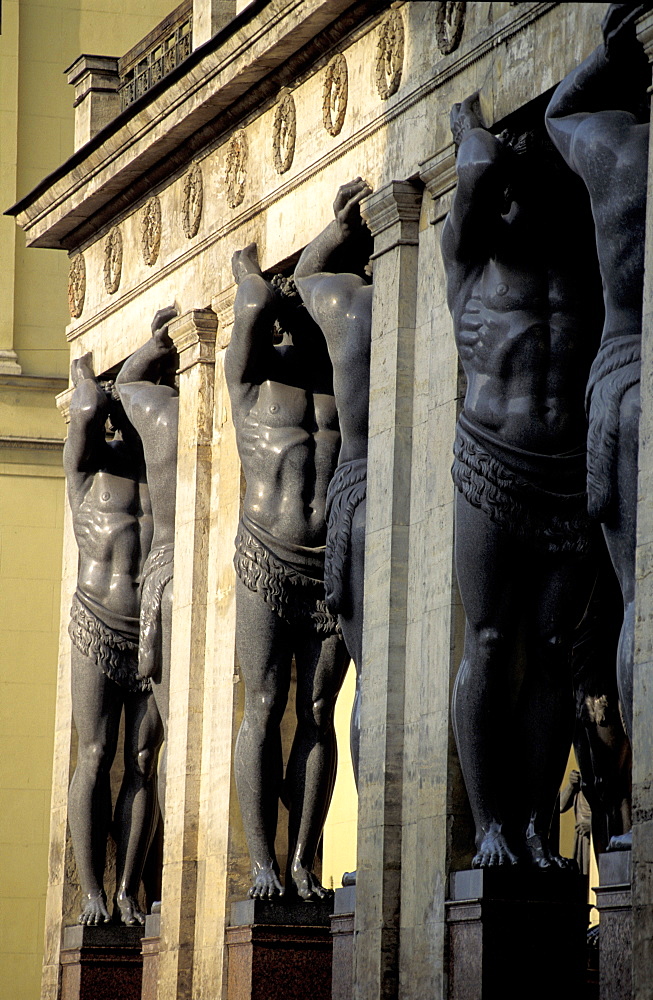 Russia, St-Petersburg, Winter Palace Facade (Hermitage Museum), The At Lantes Porch On The Palace Square