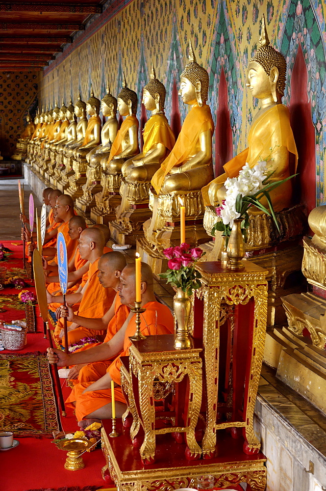 Wat Arun (Temple of the Dawn), Bangkok, Thailand, Southeast Asia, Asia