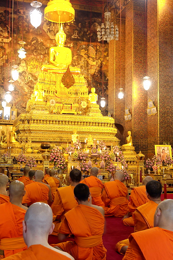 Wat Phra Chetuphon (Wat Pho) (Wat Po), founded in the 17th century, the oldest temple in the city, Bangkok, Thailand, Southeast Asia, Asia