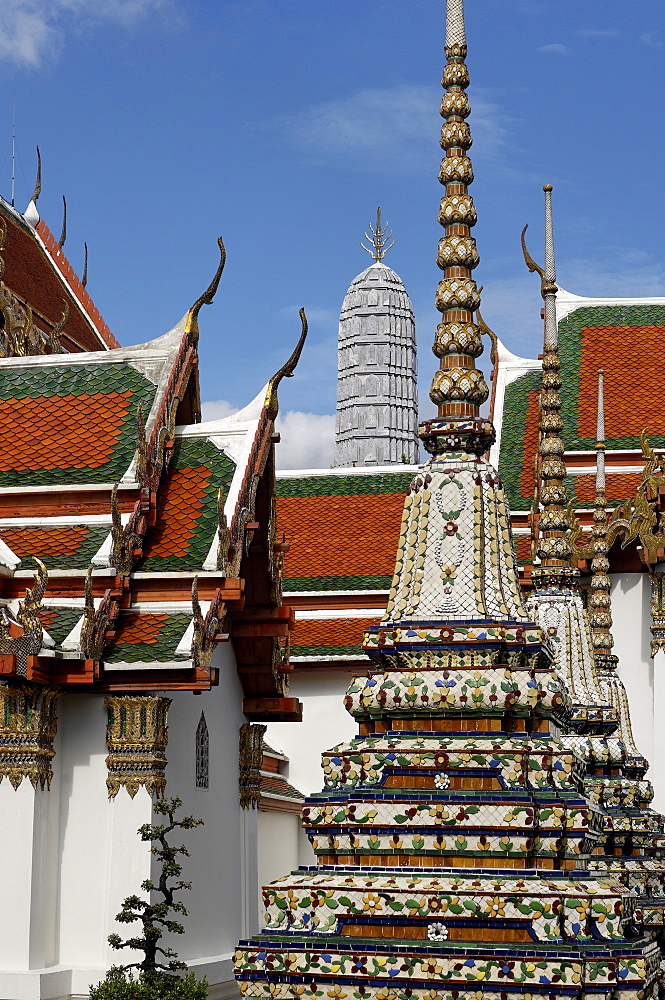 Wat Phra Chetuphon (Wat Pho) (Wat Po), founded in the 17th century, the oldest temple in the city, Bangkok, Thailand, Southeast Asia, Asia