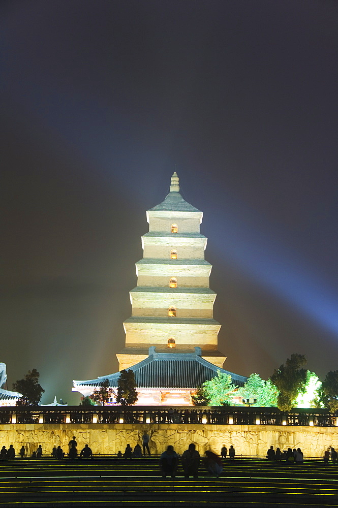 Big Goose Pagoda Park, Tang Dynasty built in 652 by Emperor Gaozong, Xian City, Shaanxi Province, China, Asia