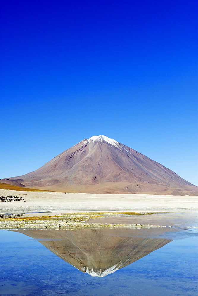 Volcano Licancabur 5916m, Eduardo Avaroa Andean National Reserve, Bolivia, South America