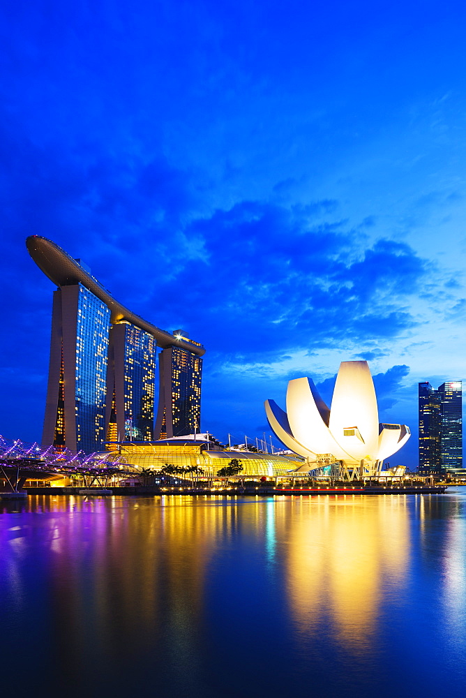 Marina Bay Sands Hotel and Arts Science Museum, Singapore, Southeast Asia, Asia