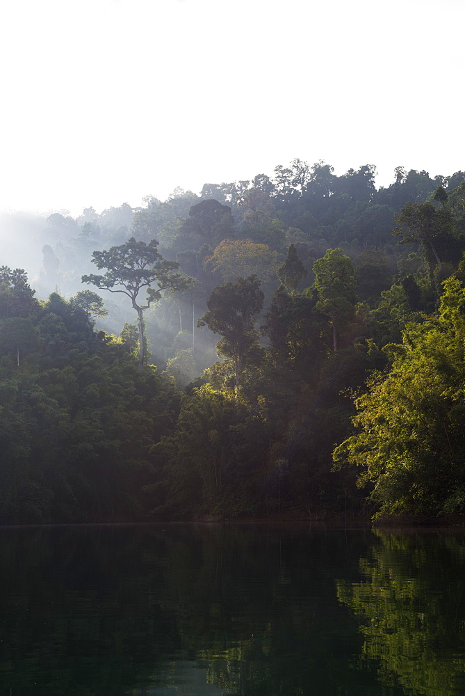 Ratchaprapa reservoir, Khao Sok National Park, Surat Thani Province, Thailand, Southeast Asia, Asia