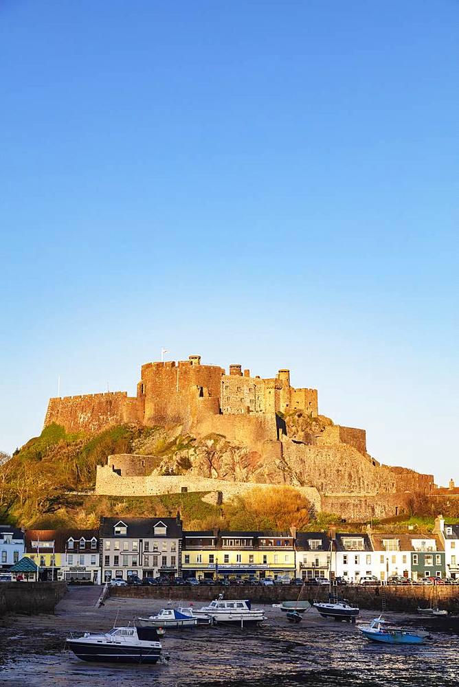 Mont Orgueil Castle (Gorey Castle), Gorey, Jersey, Channel Islands, United Kingdom, Europe