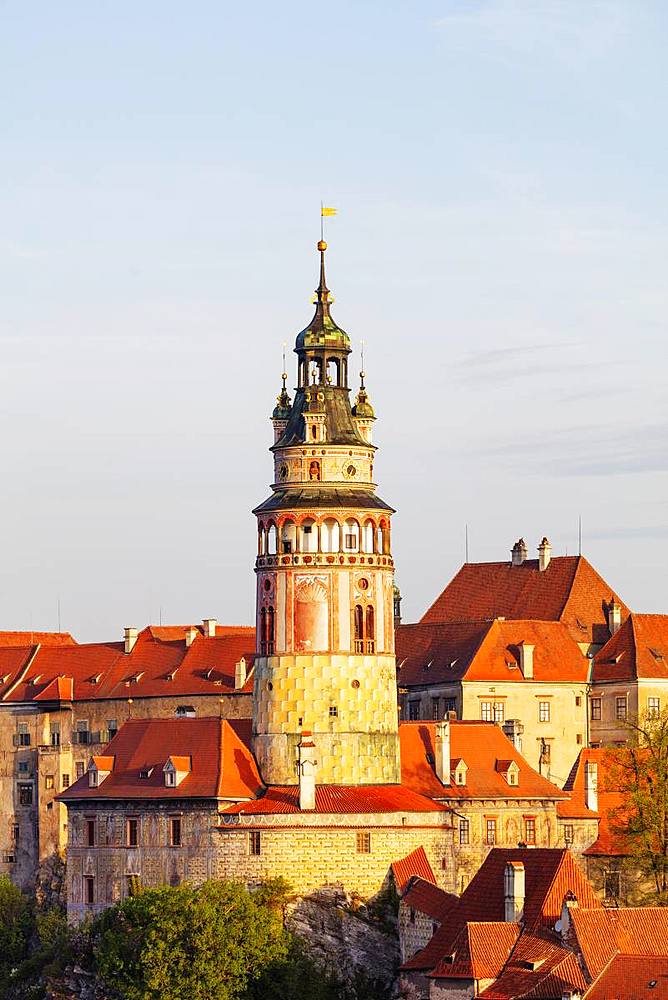 Cesky Krumlov Castle dating back to 1240, Cesky Krumlov, UNESCO World Heritage Site, South Bohemia, Czech Republic, Europe