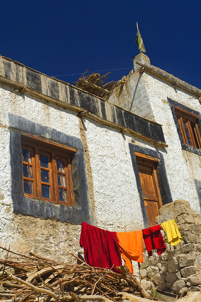 Monk's clothes on line, Tikse (Tiksay) gompa (monastery), Tikse (Tiksay), Ladakh, Indian Himalayas, India, Asia