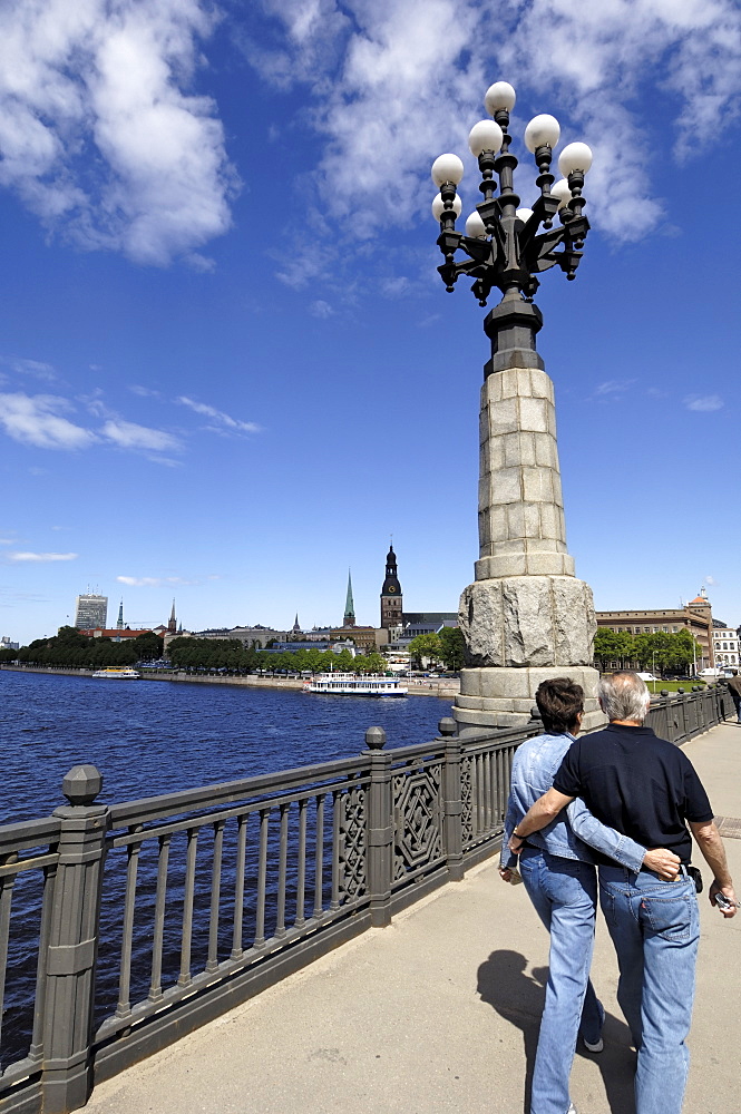 The Old Town from across the river Daugava, Riga, Latvia, Baltic States, Europe