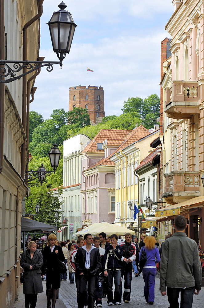 Pilies Gatve with the Old Castle in the background, Vilnius, Lithuania, Baltic States, Europe