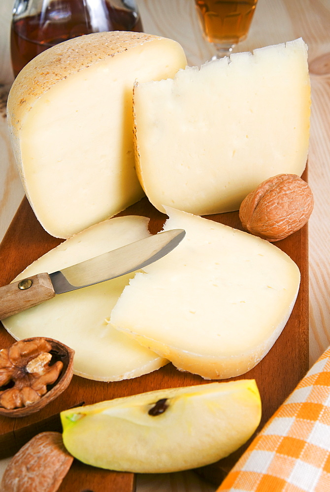 Pecorino cheese, Tuscan gastronomy, Tuscany, Italy, Europe