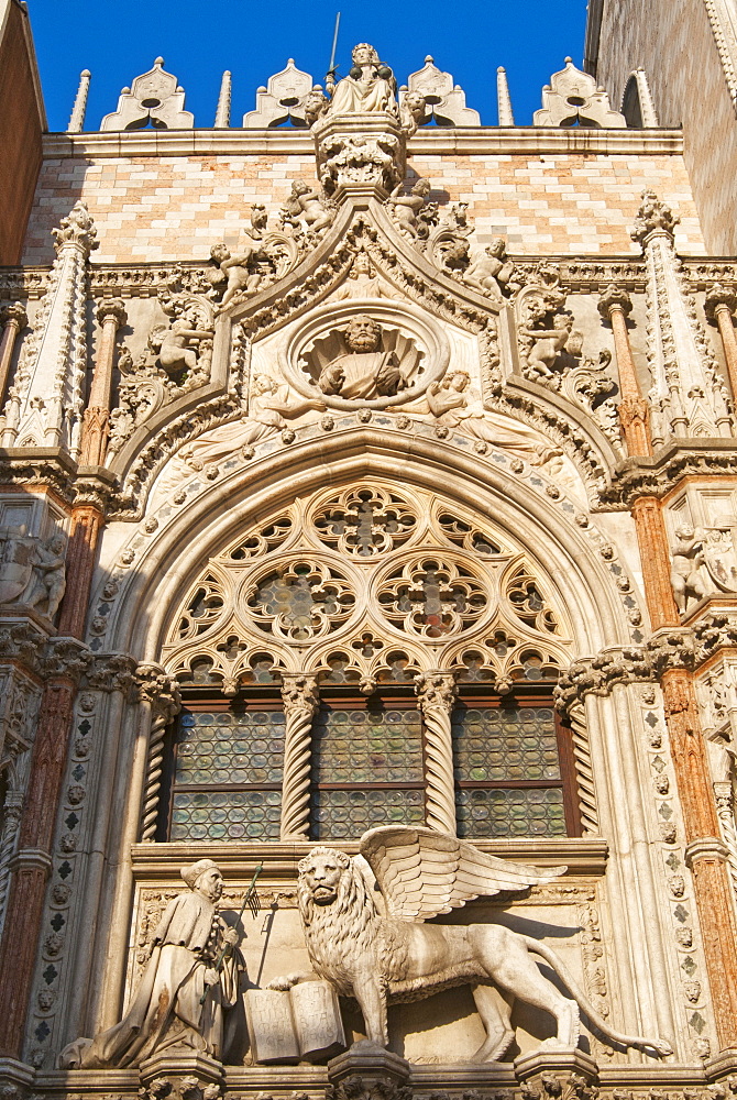 Exterior of Palazzo Ducale (Doges Palace), Piazza San Marco (St. Mark's Square), Venice, UNESCO World Heritage Site, Veneto, Italy, Europe