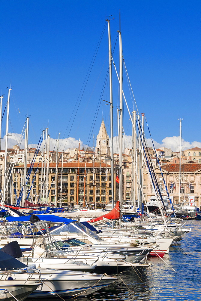 View across the Vieux Port, Marseille, Bouches-du-Rhone, Provence-Alpes-Cote-d'Azur, France, Mediterranean, Europe