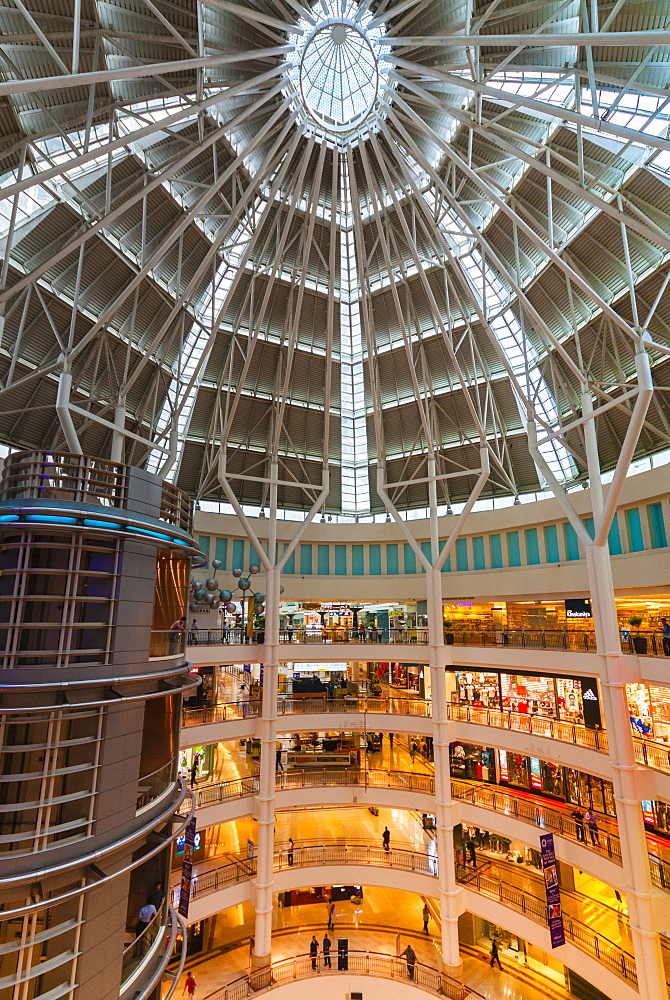 Suria KLCC Mall, Kuala Lumpur, Malaysia, Southeast Asia, Asia