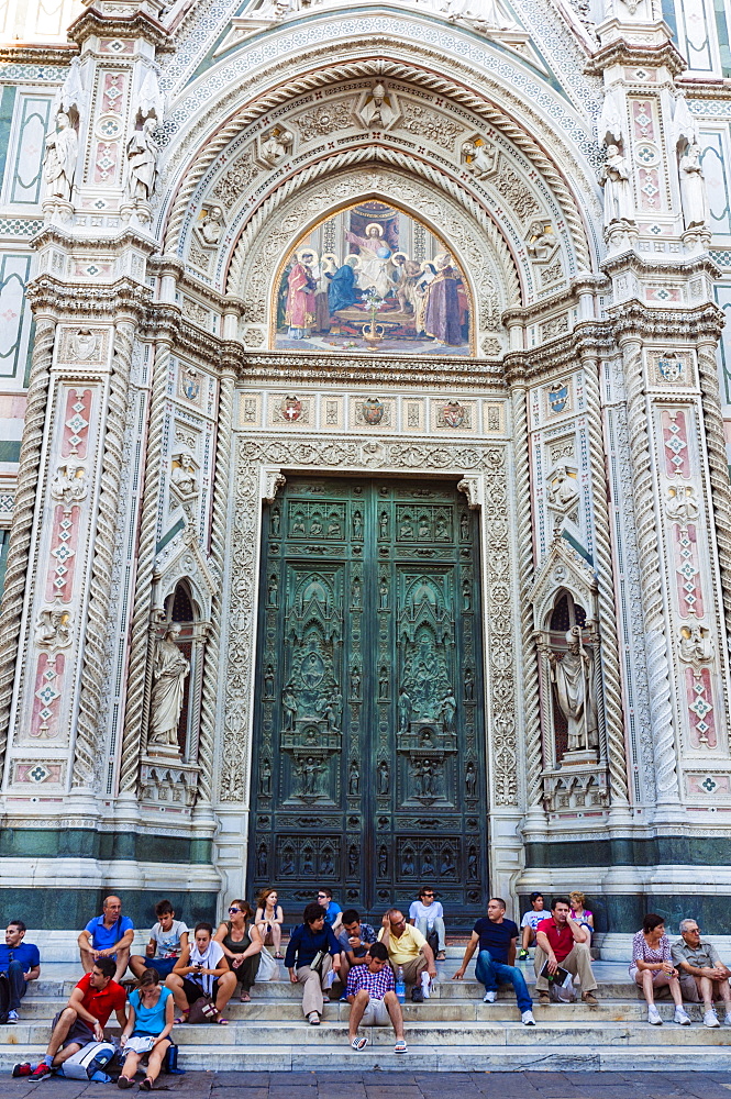 Exterior of the cathedral Santa Maria del Fiore, Piazza del Duomo, UNESCO World Heritage Site, Firenze, Tuscany, Italy, Europe