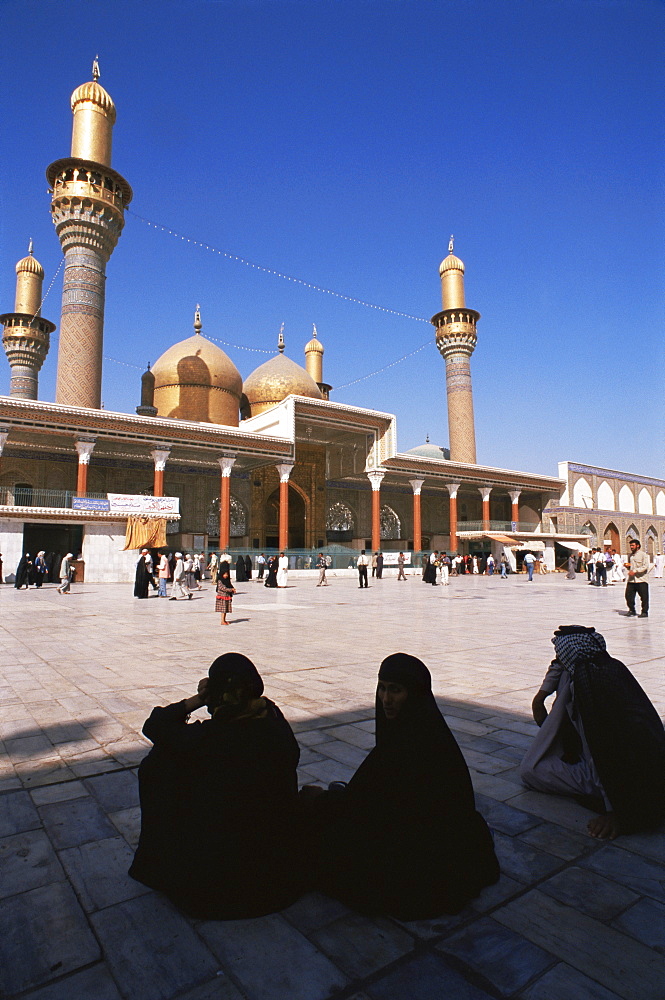 Kadoumia mosque, Baghdad, Iraq, Middle East