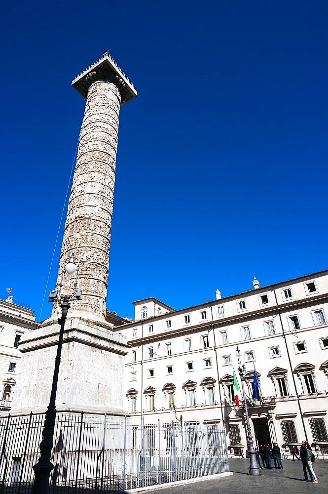 Column of Marcus Aurelius and behind Palazzo Chigi, Piazza Colonna, Rome, Lazio, Italy, Europe