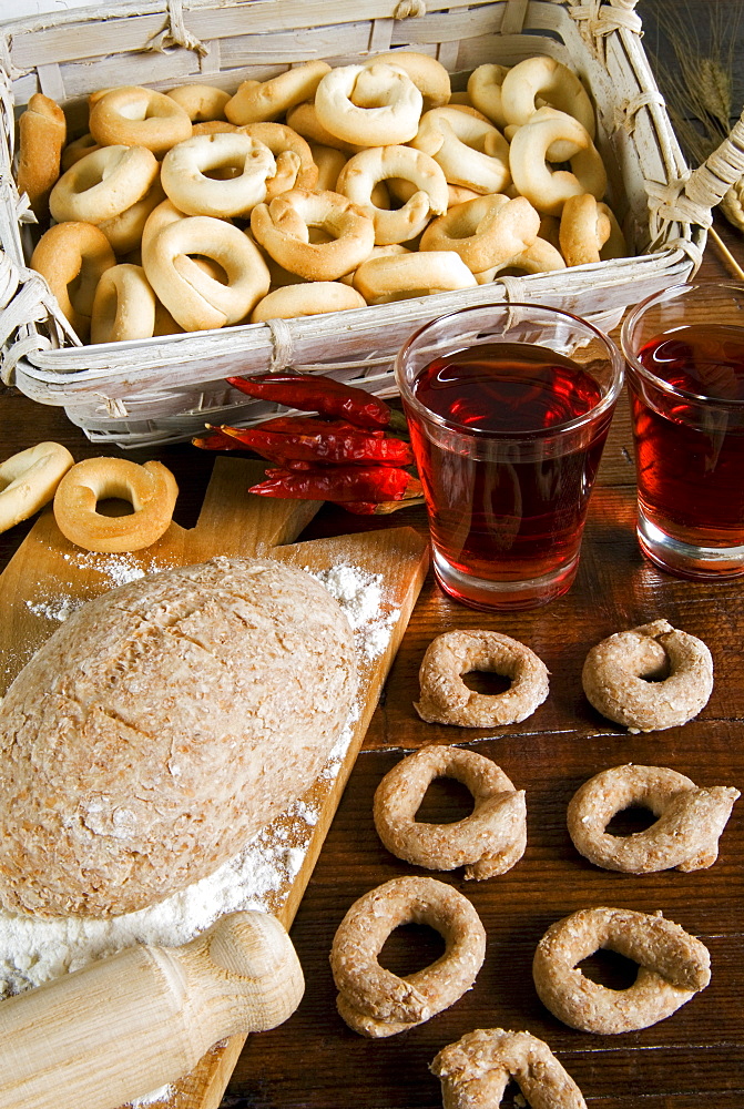 Tarallucci or Taralli, bread from Puglia, Italy, Europe