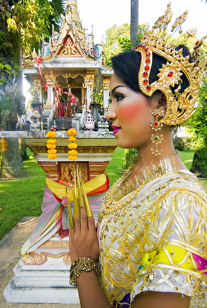 Girl in traditional Thai clothes, Phuket, Thailand, Southeast Asia, Asia