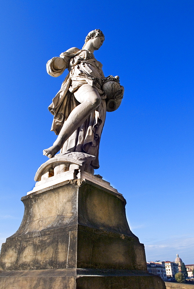 Statue of the Spring, Ponte Santa Trinita, Florence (Firenze), Tuscany, Italy, Europe