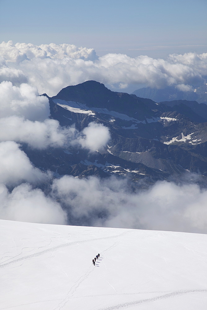 Climbers descending Monte Rosa, Italian Alps, Piedmont, Italy, Europe