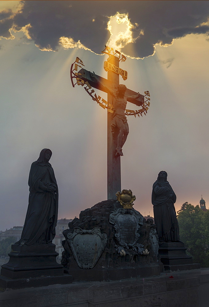 Statues on Charles Bridge, UNESCO World Heritage Site, Prague, Czech Republic, Europe