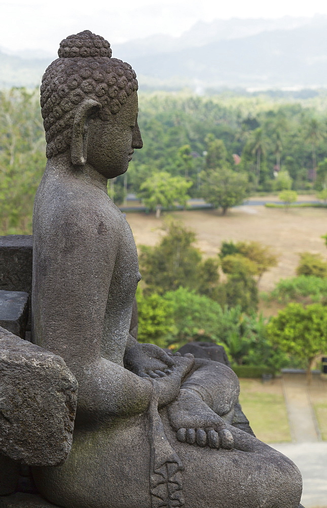 Borobudur Buddhist Temple, UNESCO World Heritage Site, Java, Indonesia, Southeast Asia, Asia