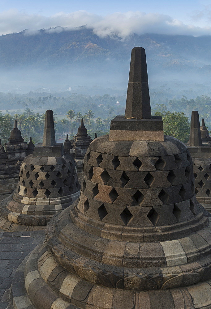 Borobudur Buddhist Temple, UNESCO World Heritage Site, Java, Indonesia, Southeast Asia, Asia