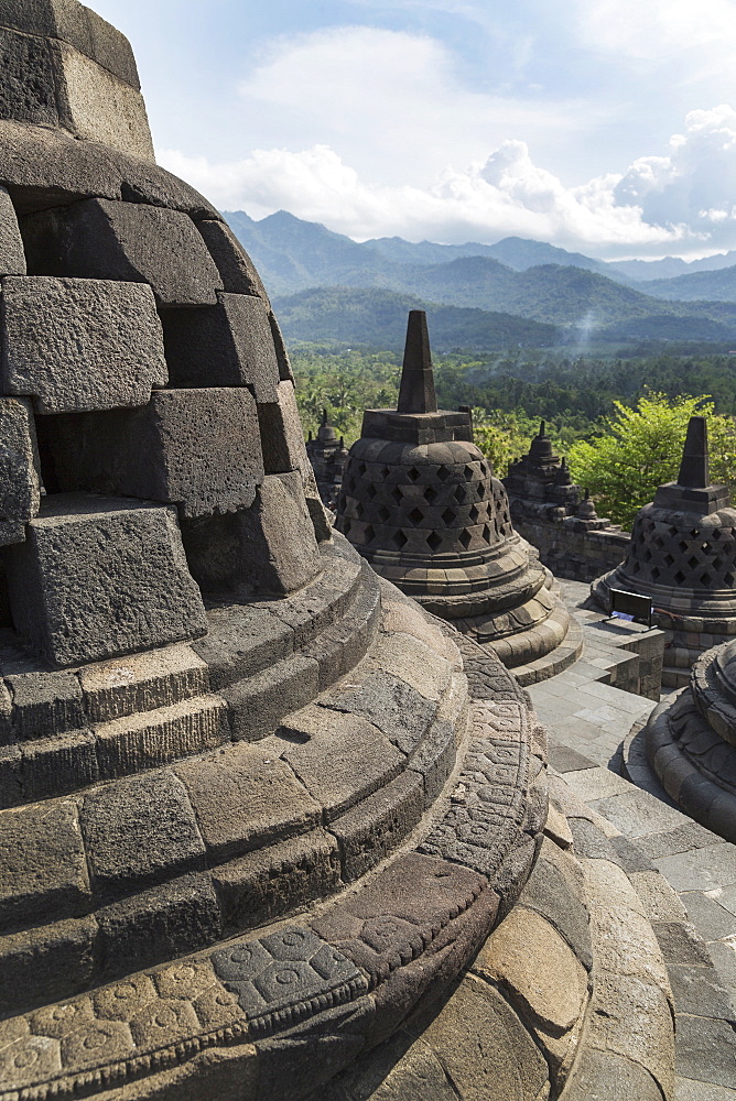 Borobudur Buddhist Temple, UNESCO World Heritage Site, Java, Indonesia, Southeast Asia, Asia