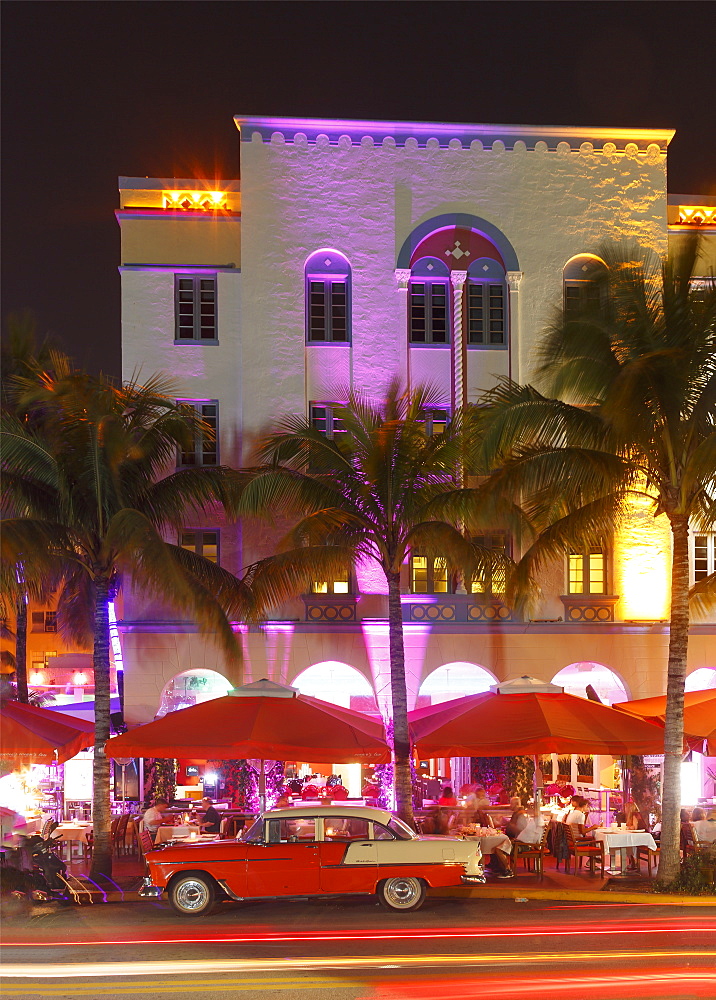 Art Deco District, Ocean Drive, South Beach, Miami Beach, Florida, United States of America, North America