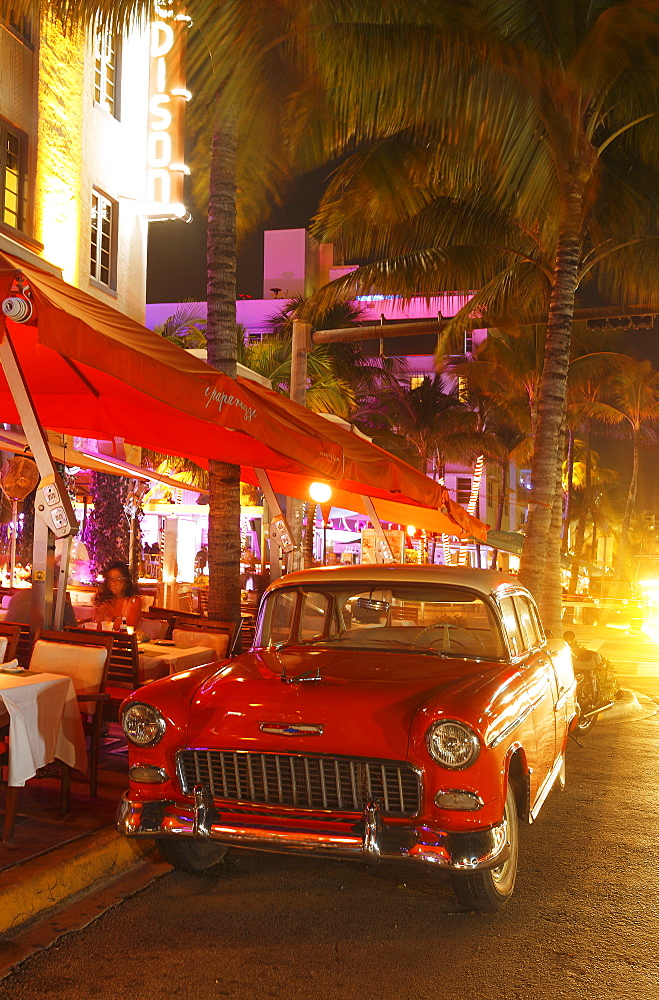 Art Deco District, Ocean Drive, South Beach, Miami Beach, Florida, United States of America, North America