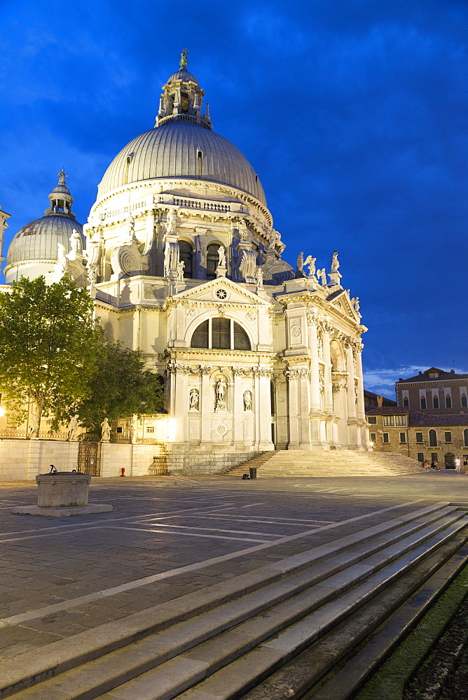 Santa Maria della Salute illuminated at night, Venice, UNESCO World Heritage Site, Veneto, Italy, Europe