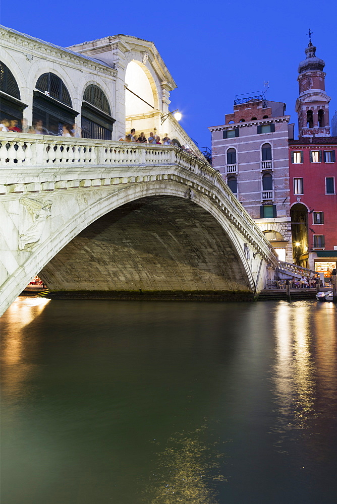 The Rialto Bridge and the Grand Canal at night, Venice, UNESCO World Heritage Site, Veneto, Italy, Europe