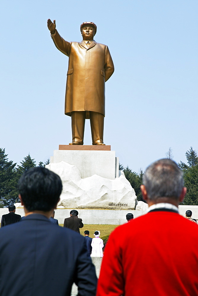 Statue of Kim Il Sung, Hamhung, Democratic People's Republic of Korea (DPRK), North Korea, Asia